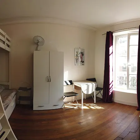 ホームステイ Comfortable In In A Quiet Area